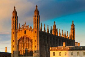 Tìm hiểu hệ thống chứng chỉ Cambridge: Các cấp độ và lợi ích cho người học