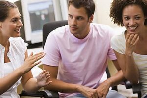 10 lỗi sai phổ biến khi giao tiếp tiếng Anh mà người học thường mắc phải