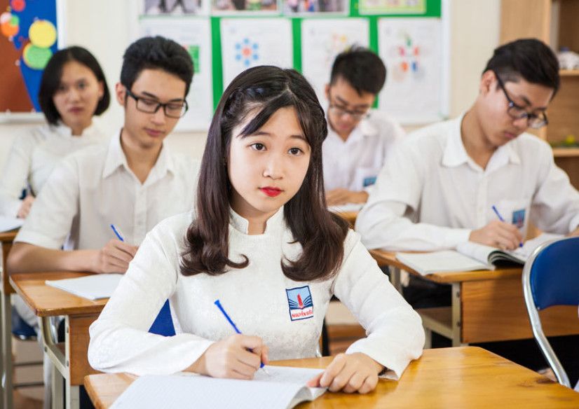 Bí Quyết Ôn Thi Tiếng Anh Vào Lớp 10 Đạt Điểm Cao: Lộ Trình Hiệu Quả 2026