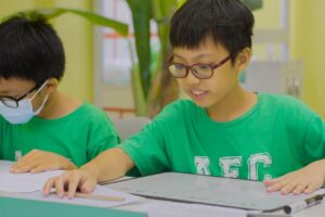 Học Phí Tiếng Anh Cho Trẻ Em Hiện Nay Bao Nhiêu? Cập Nhật Mới Nhất Năm 2026