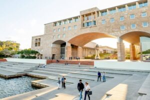 Đại học Bond Úc: Trường đại học tư thục hàng đầu với mô hình đào tạo tinh gọn và trải nghiệm sinh viên khác biệt Đại học Bond Úc: Trường đại học tư thục hàng đầu với mô hình đào tạo tinh gọn và trải nghiệm sinh viên khác biệt