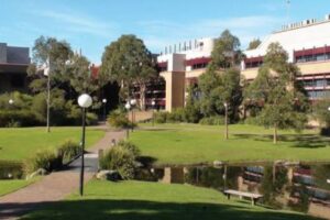 Đại học Wollongong Úc và Đại học Edith Cowan (ECU): Nên chọn trường nào để du học Australia? Đại học Wollongong Úc và Đại học Edith Cowan (ECU): Nên chọn trường nào để du học Australia?