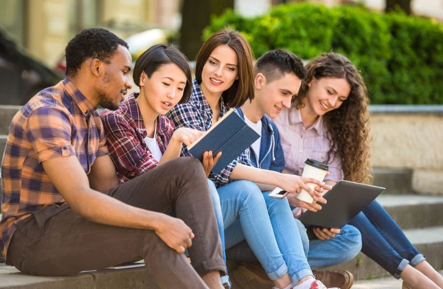 Canada vẫn là điểm đến được sinh viên quốc tế quan tâm: Điều gì đang tạo nên sức hút?