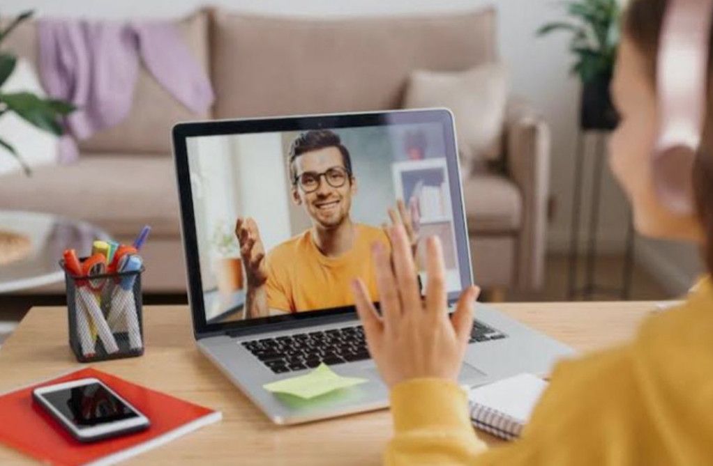 Cung cấp giáo viên nước ngoài dạy online: Xu hướng đào tạo tiếng Anh trong thời đại số
