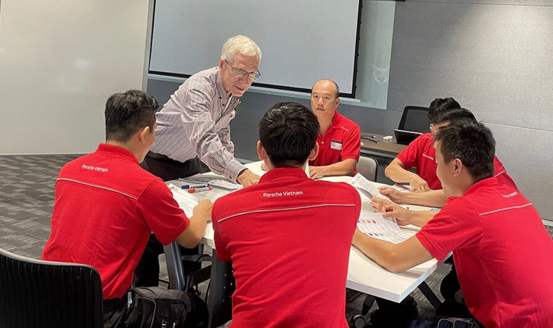 Dịch vụ cung cấp giáo viên nước ngoài dạy tiếng Anh cho doanh nghiệp: Giải pháp đào tạo nhân sự thời hội nhập