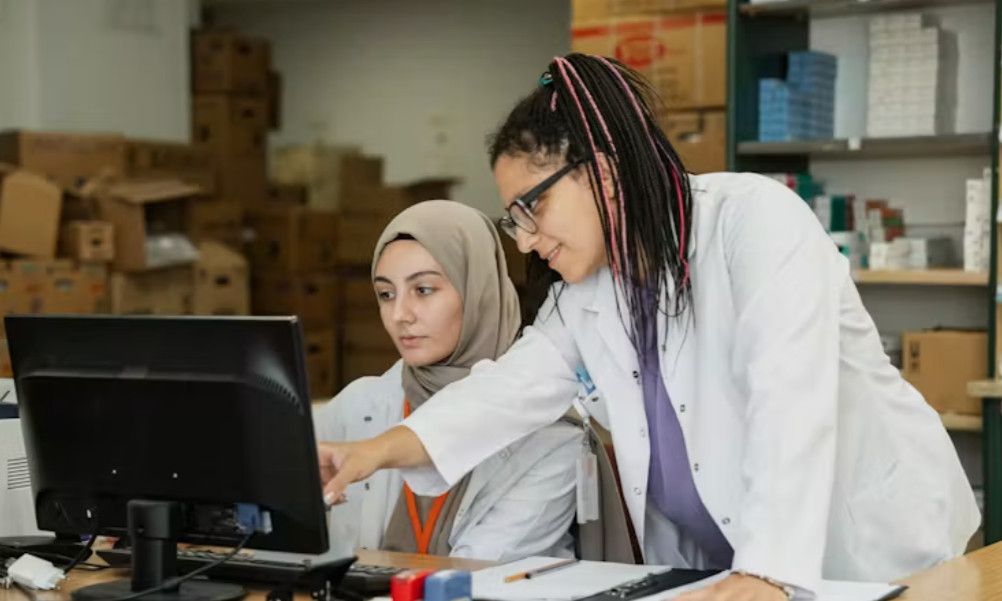 Du học Canada hệ cao đẳng có dễ xin việc không? Cơ hội việc làm và định cư năm 2026