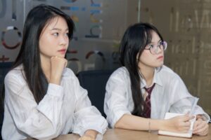 Du Học Hàn Quốc Hệ Đại Học Và Cao Đẳng Khác Nhau Thế Nào? So Sánh Chi Tiết Cho Học Sinh Việt Nam Du Học Hàn Quốc Hệ Đại Học Và Cao Đẳng Khác Nhau Thế Nào? So Sánh Chi Tiết Cho Học Sinh Việt Nam