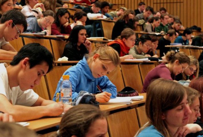 Du Học Đức Hệ Đại Học Và Dự Bị Đại Học Khác Nhau Thế Nào? Điều Kiện, Chi Phí Và Lộ Trình Mới Nhất